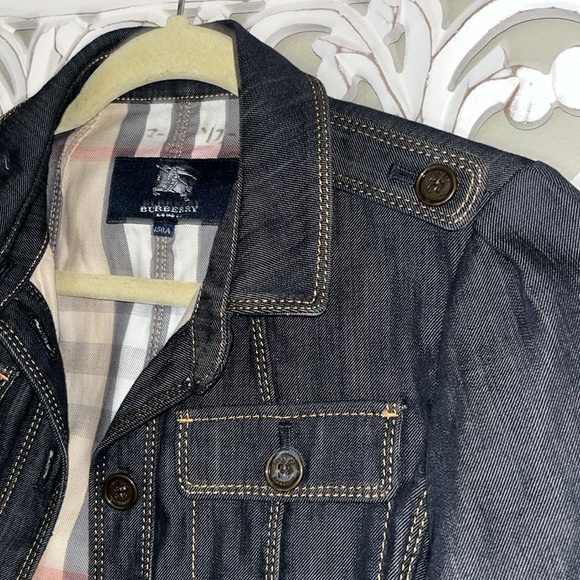 Burberry London Denim Nova Check Plaid Trim w Back Ruffle Button Up Jean Jacket - Picture 4 of 10